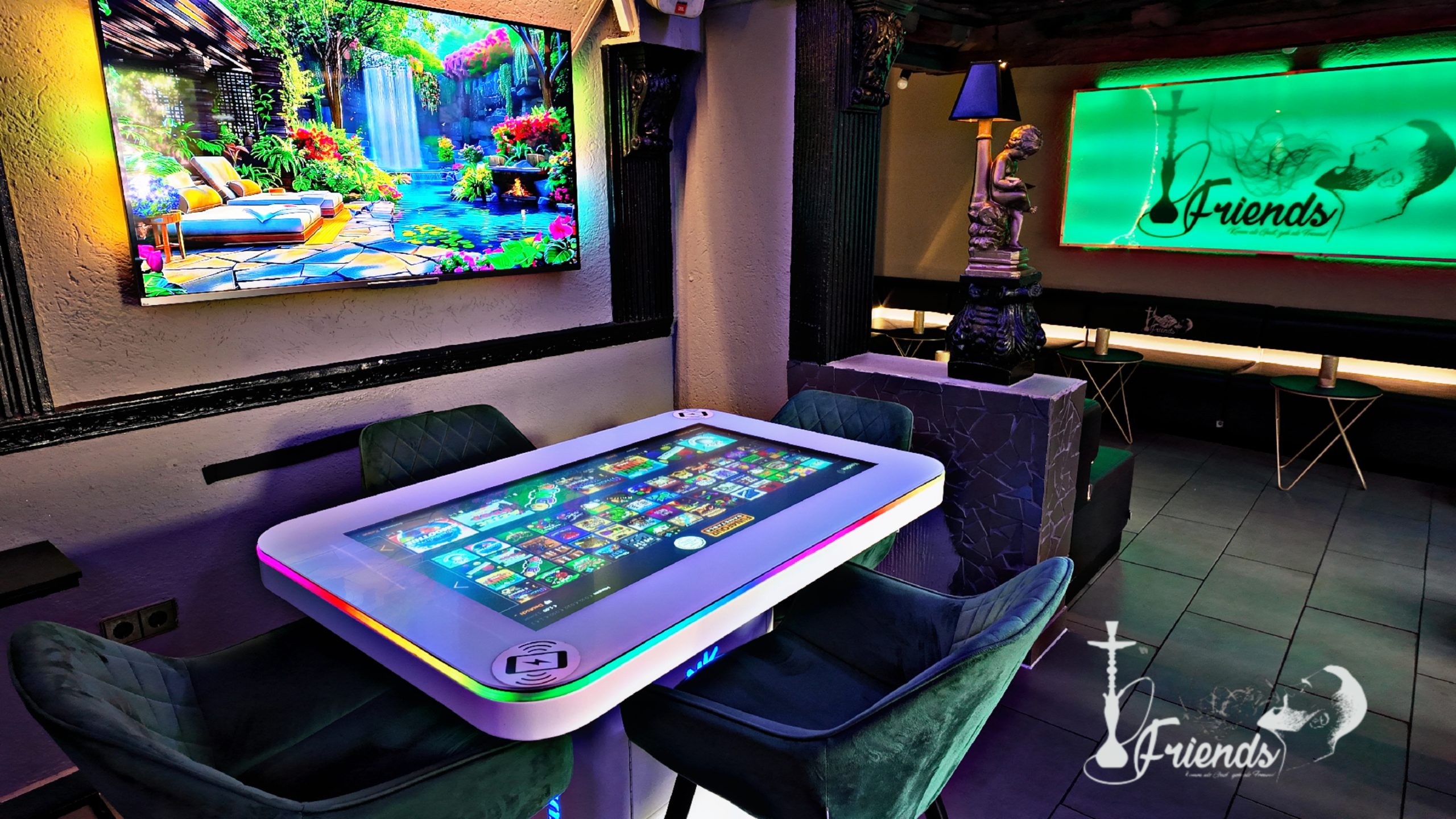 Picsart_24-08-27_18-07-56-516