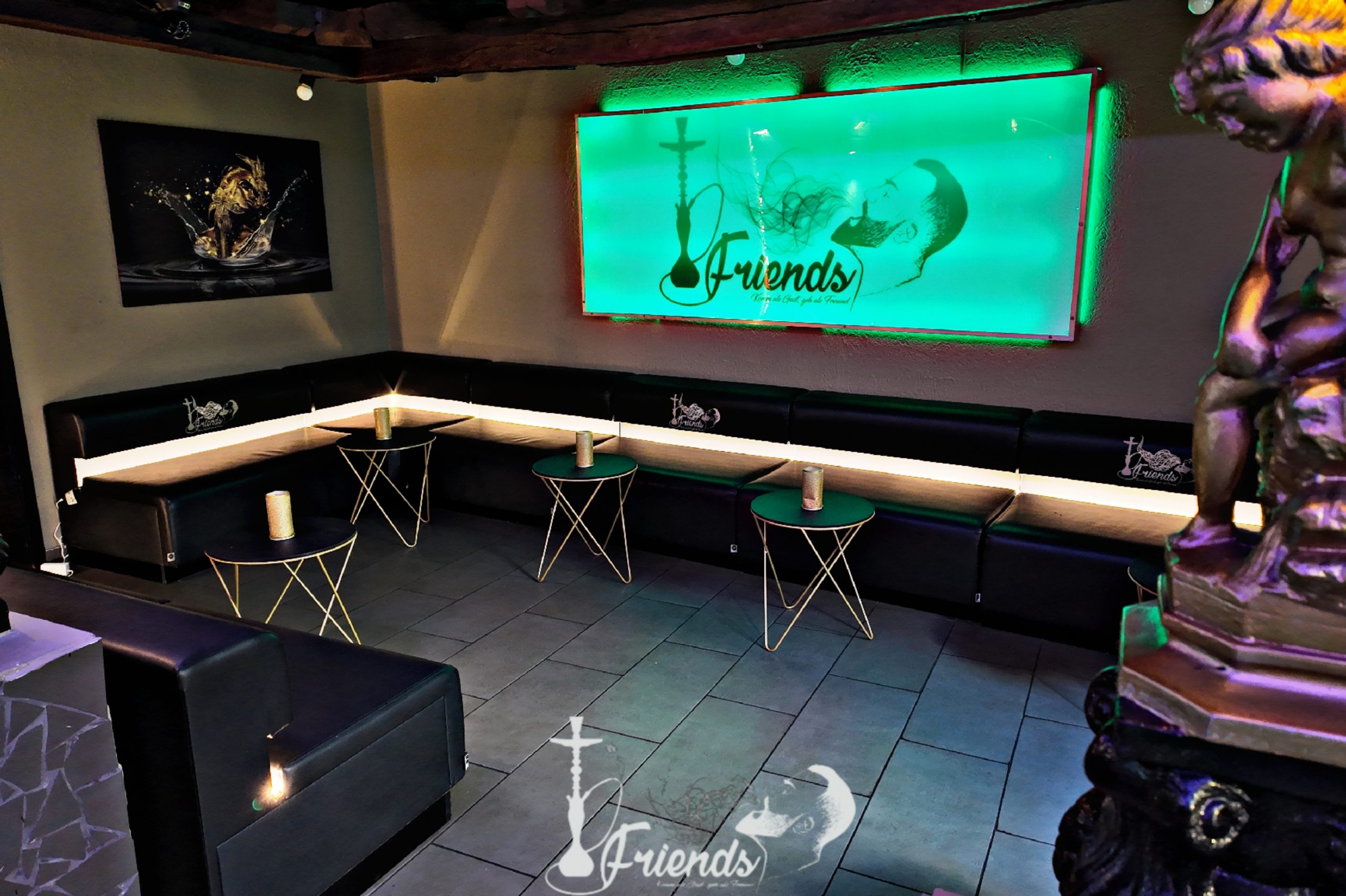 Picsart_24-08-27_18-08-39-448