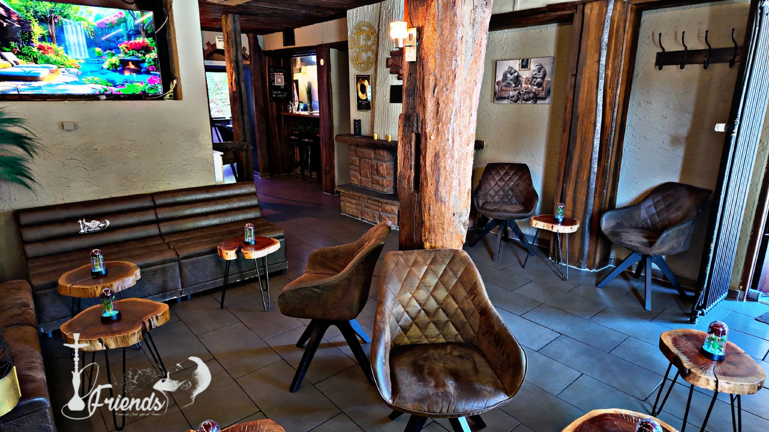 Picsart_24-08-27_18-12-43-439